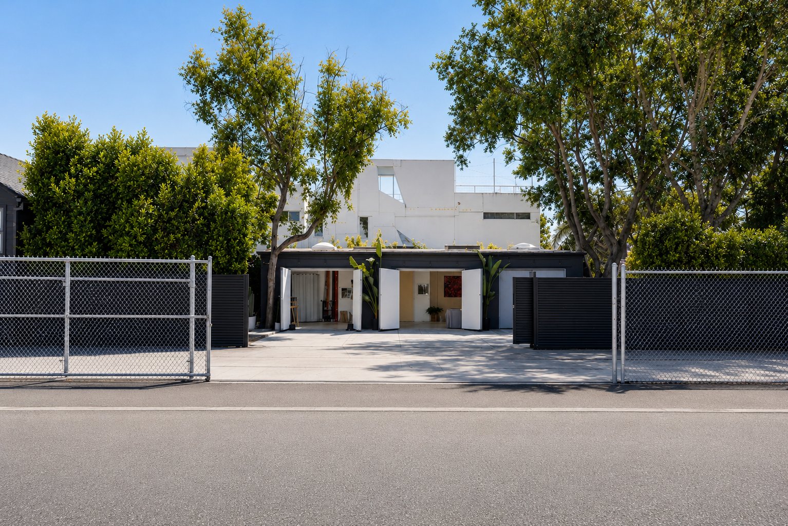Exterior, street wide